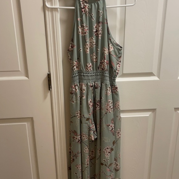 Dress - Picture 1 of 1